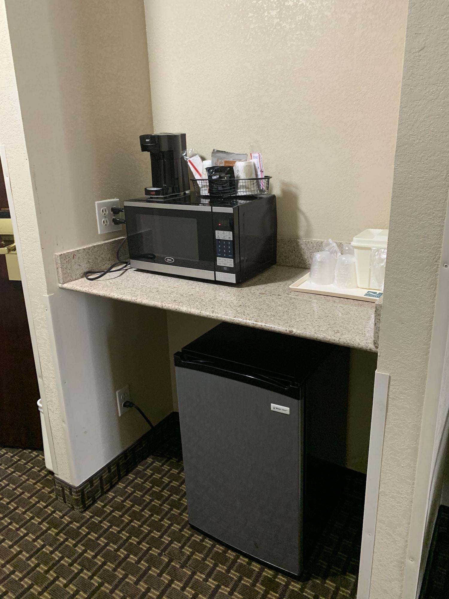 Quality Inn & Suites Quantico Stafford Εξωτερικό φωτογραφία