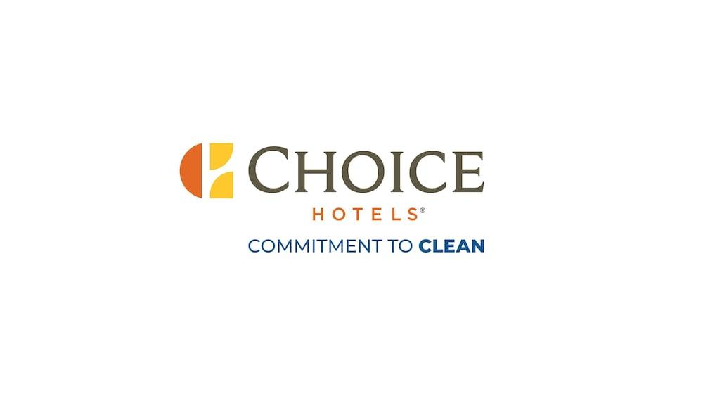 Quality Inn & Suites Quantico Stafford Εξωτερικό φωτογραφία