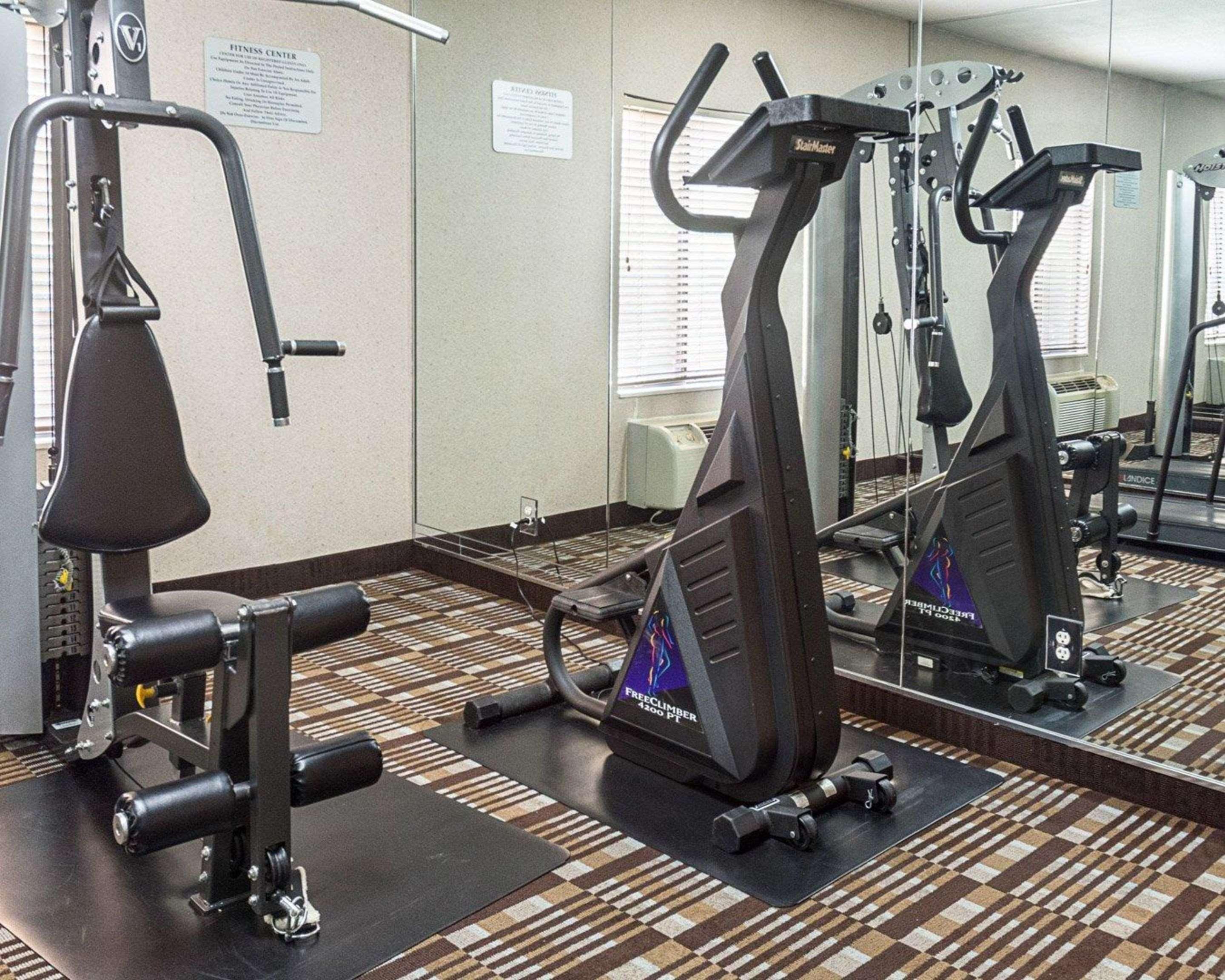 Quality Inn & Suites Quantico Stafford Εξωτερικό φωτογραφία
