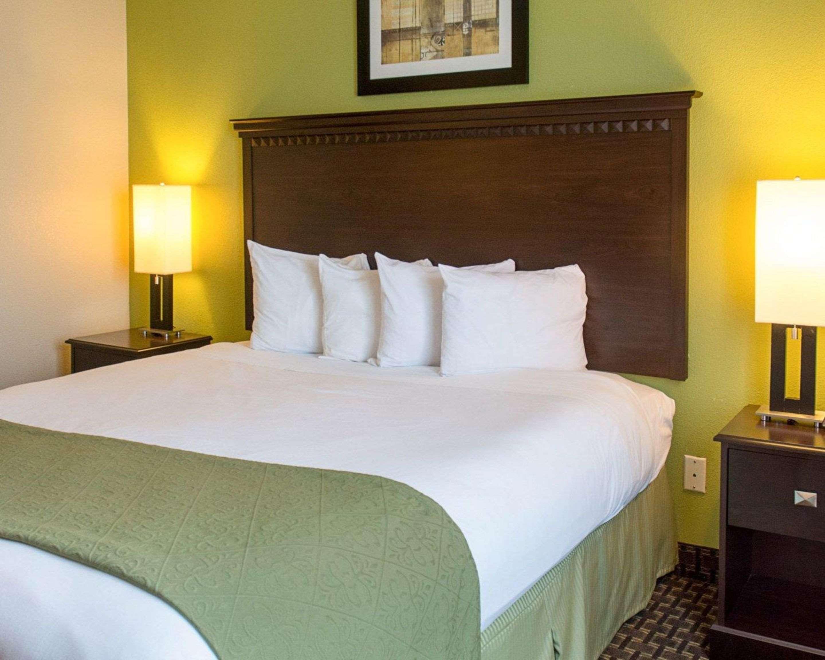 Quality Inn & Suites Quantico Stafford Εξωτερικό φωτογραφία