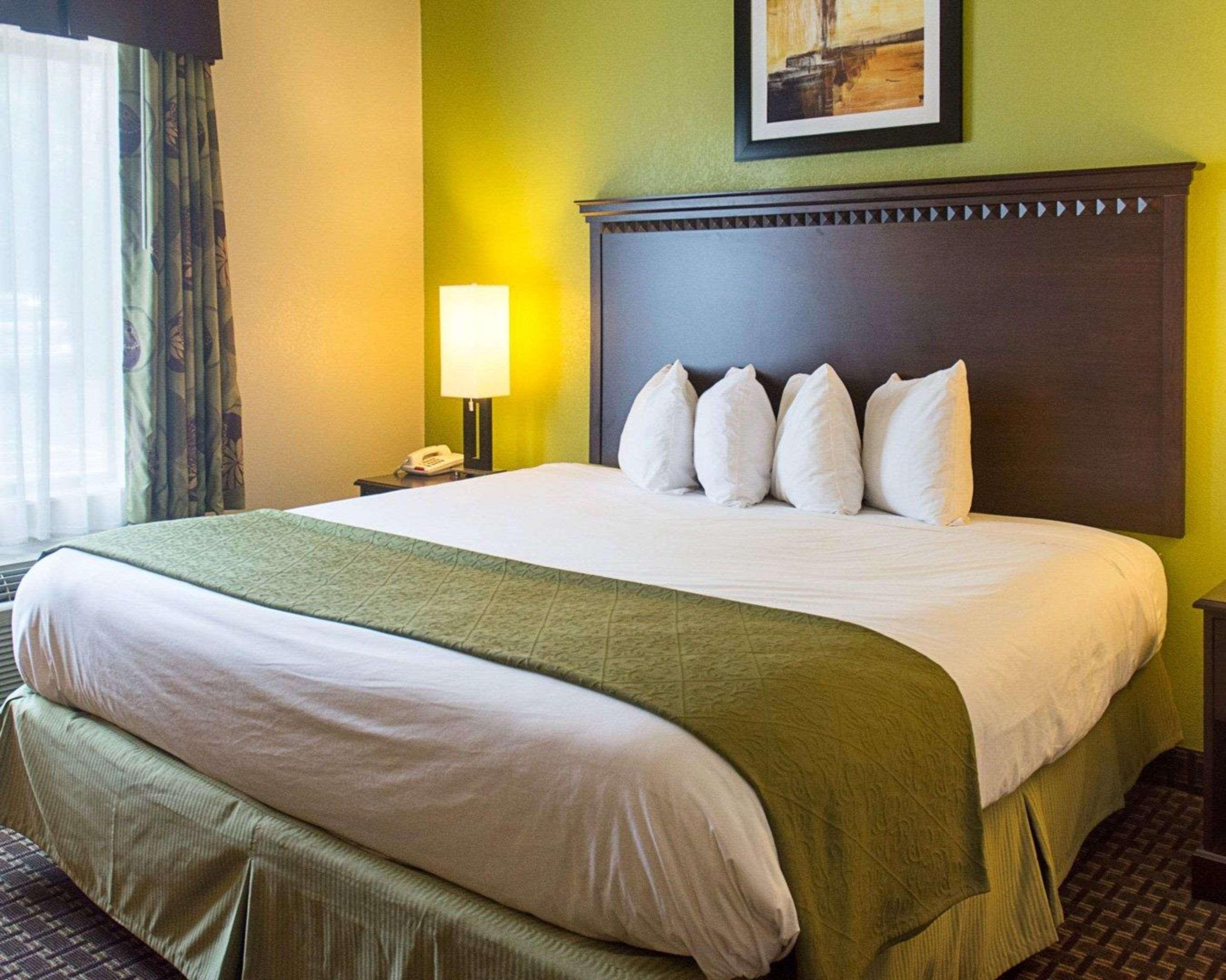 Quality Inn & Suites Quantico Stafford Εξωτερικό φωτογραφία