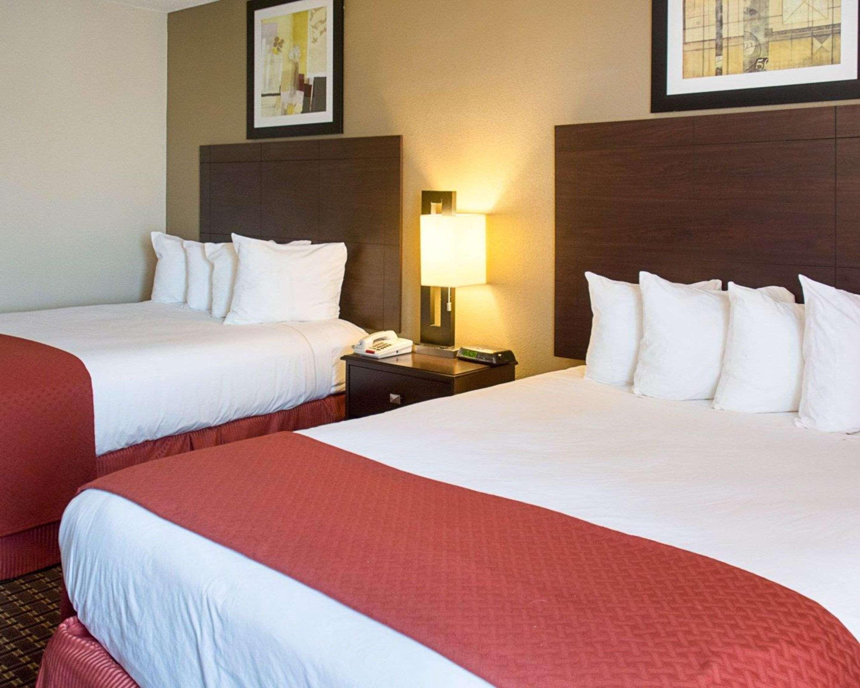 Quality Inn & Suites Quantico Stafford Εξωτερικό φωτογραφία
