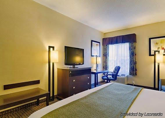 Quality Inn & Suites Quantico Stafford Εξωτερικό φωτογραφία